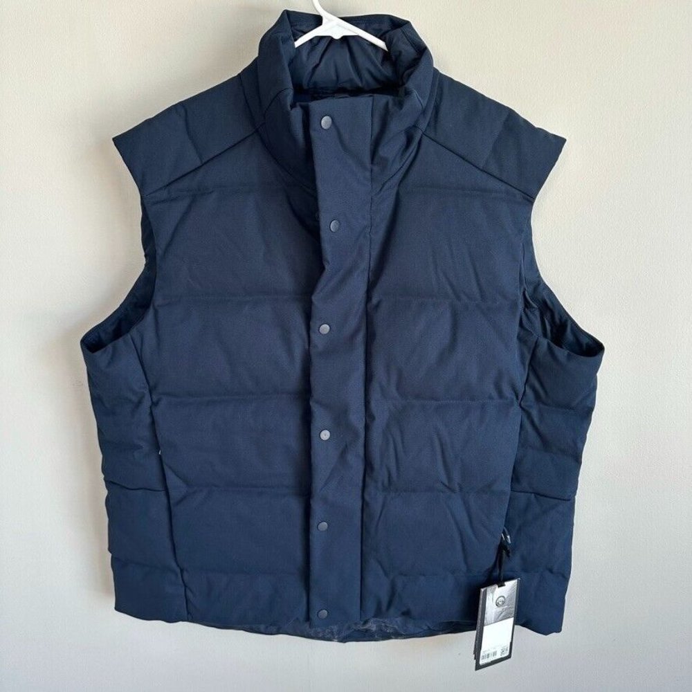 Lululemon Wunder Puff Vest Tech Canvas Men's Size XL True Navy NWT